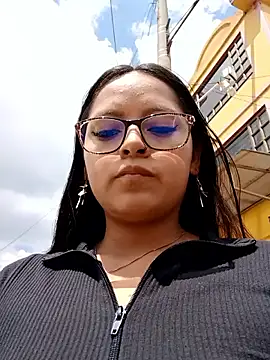 LunaHot 777 online show from September 22, 2025, 6:32 pm