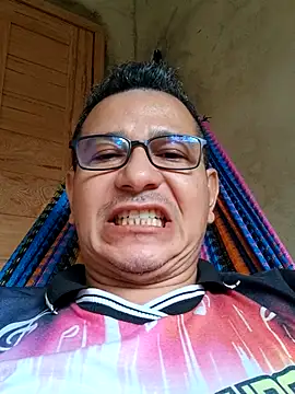 JPJALENQUER online show from April 23, 2026, 5:15 pm