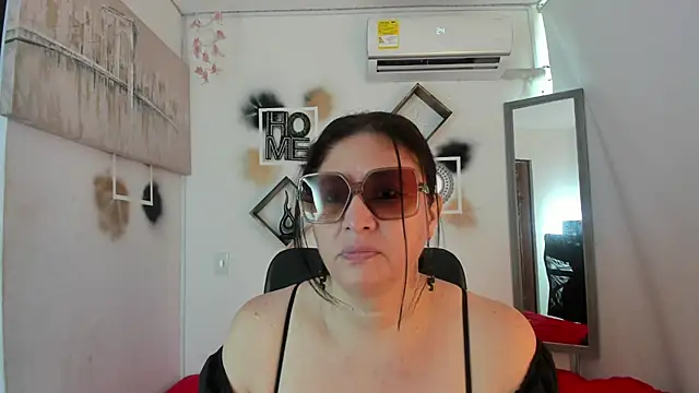 tatiana sofiaa online show from September 10, 2025, 1:22 pm