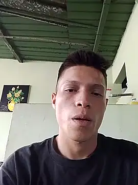 Snapshot of elinnki chatting on September 19, 2025, 6:19 pm elinnki online show from September 19, 2025, 6:19 pm