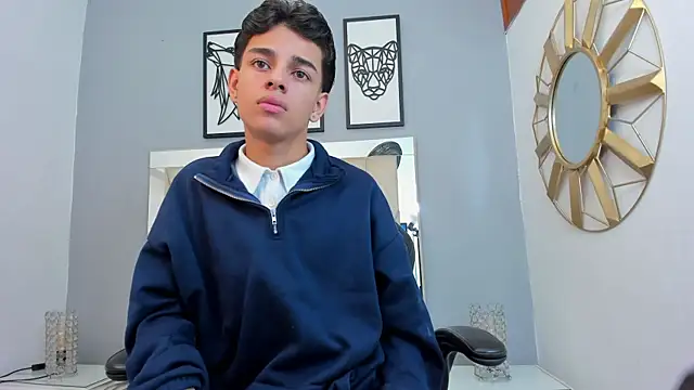 Snapshot of owen__johnson chatting on October 18, 2025, 11:33 am owen johnson online show from October 18, 2025, 11:33 am