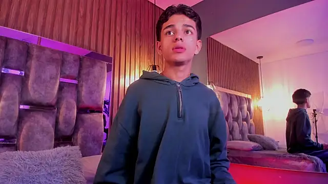 owen  johnson online show from February 13, 2026, 12:01 pm