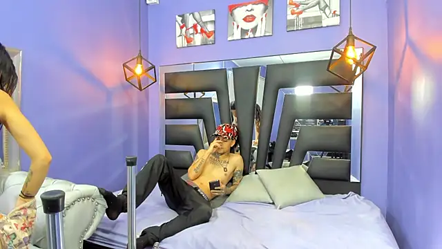 lilyth adam online show from November 20, 2025, 1:28 am