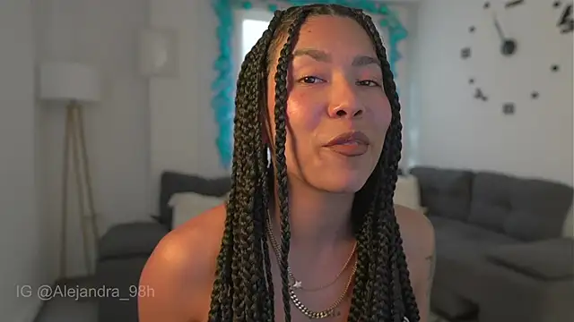 kyria 1 online show from December 16, 2025, 10:04 pm