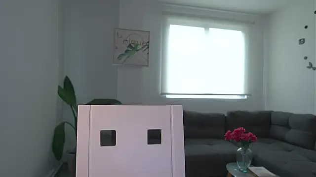 kyria 1 online show from March 11, 2026, 9:32 pm