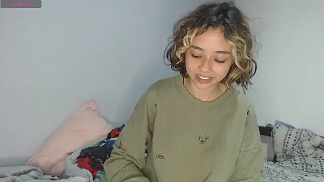 brisazanes online show from November 1, 2025, 10:28 am