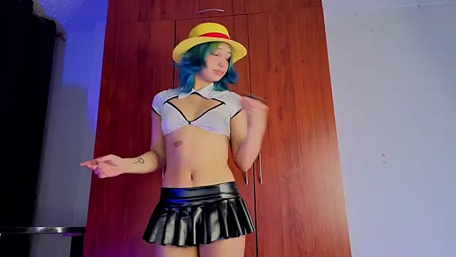 zoelight18 online show from March 27, 2026, 8:48 am