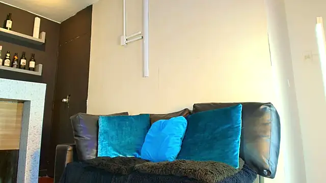  DantFox  online show from November 15, 2025, 8:38 pm