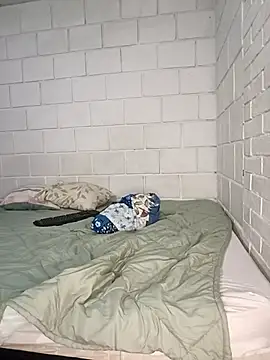 dulcehot 1 online show from September 25, 2025, 1:48 pm