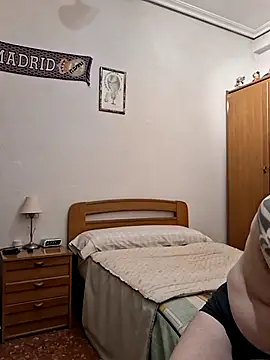 geli45 online show from April 5, 2026, 9:34 pm