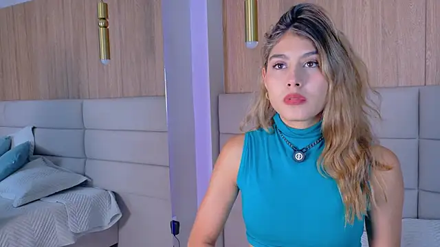 ZoehAngel online show from April 14, 2026, 11:27 am