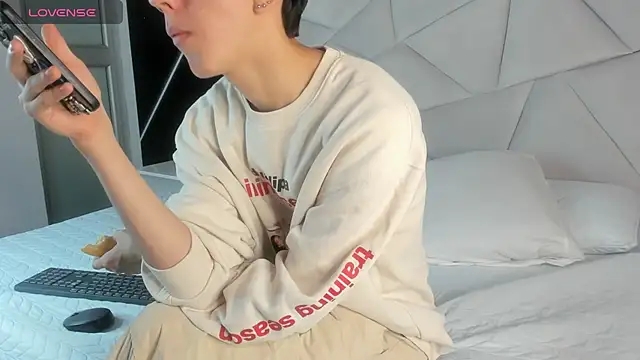 AerumChae online show from May 29, 2026, 12:36 pm