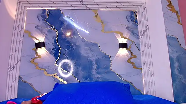 Snapshot of Anne_miller05 chatting on October 27, 2025, 7:18 pm Anne miller05 online show from October 27, 2025, 7:18 pm