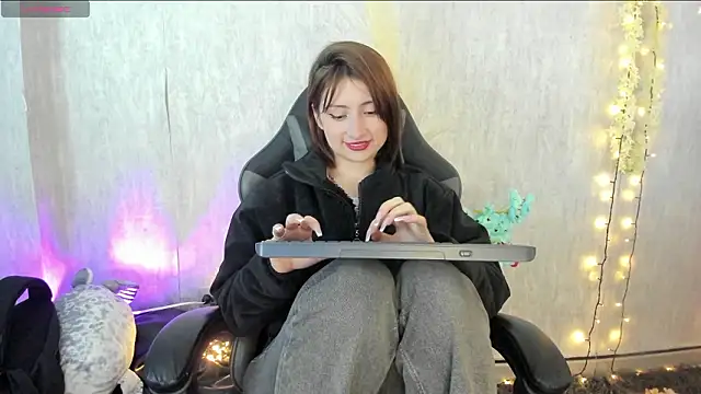 AriMonoban online show from February 7, 2026, 12:09 pm