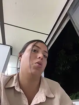 Snapshot of LICEET chatting on November 22, 2025, 1:26 am LICEET online show from November 22, 2025, 1:26 am