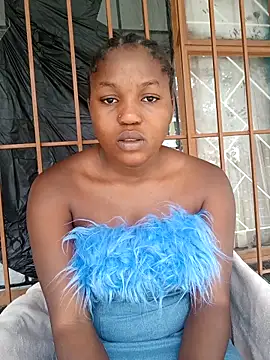 SweetHoney21  online show from December 15, 2025, 6:28 am