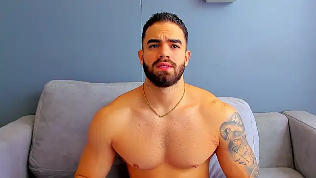 Snapshot of Paul_Phoenix chatting on September 26, 2025, 6:01 pm Paul Phoenix online show from September 26, 2025, 6:01 pm