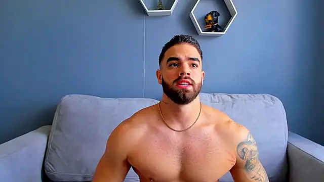 Snapshot of Paul_Phoenix chatting on September 29, 2025, 8:02 pm Paul Phoenix online show from September 29, 2025, 8:02 pm