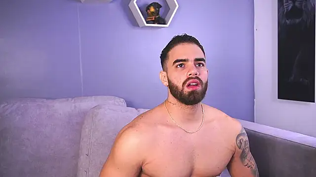 Snapshot of Paul_Phoenix chatting on October 28, 2025, 7:27 pm Paul Phoenix online show from October 28, 2025, 7:27 pm