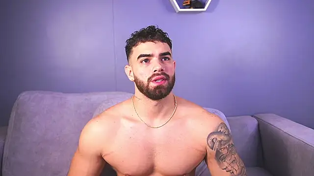 Snapshot of Paul_Phoenix chatting on October 30, 2025, 7:25 pm Paul Phoenix online show from October 30, 2025, 7:25 pm