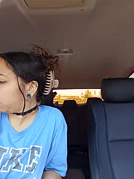 Snapshot of daddysgoodgrl215 chatting on September 25, 2025, 5:49 pm daddysgoodgrl215 online show from September 25, 2025, 5:49 pm