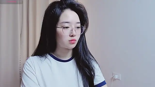 Miu-999 online show from February 5, 2026, 2:16 am