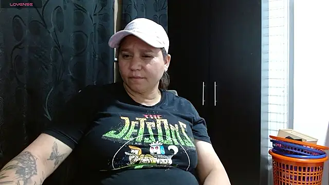 haashkyo online show from February 14, 2026, 6:43 am