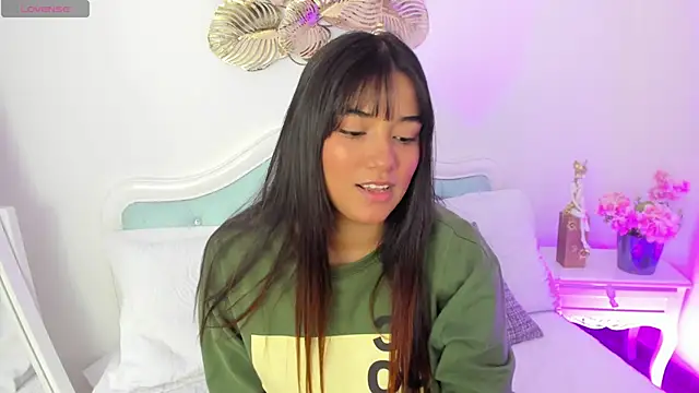 Snapshot of Shaleena_ chatting on September 8, 2025, 8:08 pm Shaleena online show from September 8, 2025, 8:08 pm