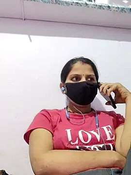 Snapshot of poojam93 chatting on November 6, 2025, 3:24 pm poojam93 online show from November 6, 2025, 3:24 pm