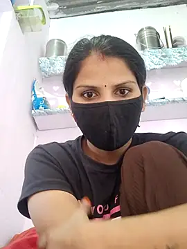 Snapshot of poojam93 chatting on November 18, 2025, 8:41 am poojam93 online show from November 18, 2025, 8:41 am