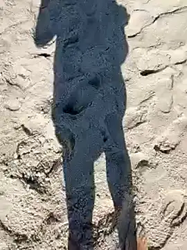 sarahkat86 online show from September 25, 2025, 2:10 pm