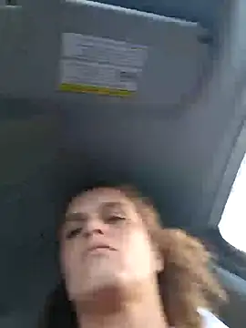 sarahkat86 online show from October 16, 2025, 1:01 pm