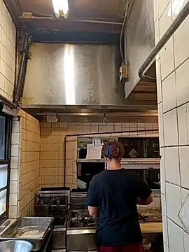 Snapshot of sarahkat86 chatting on December 2, 2025, 4:13 pm sarahkat86 online show from December 2, 2025, 4:13 pm