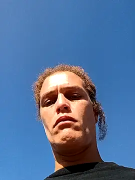 Snapshot of sarahkat86 chatting on December 22, 2025, 2:03 pm sarahkat86 online show from December 22, 2025, 2:03 pm