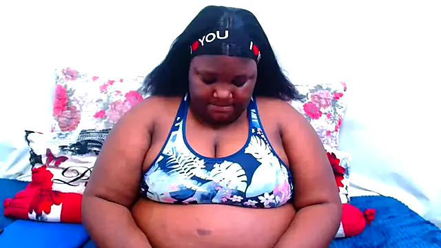 Snapshot of ChubbyBoobsxxx chatting on October 29, 2025, 5:53 am ChubbyBoobsxxx online show from October 29, 2025, 5:53 am