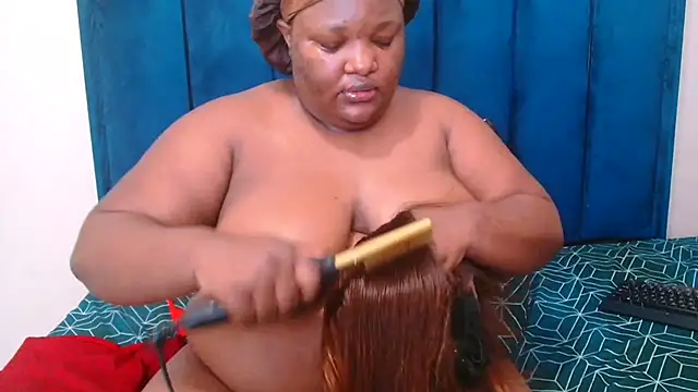 ChubbyBoobsxxx online show from January 18, 2026, 6:17 am