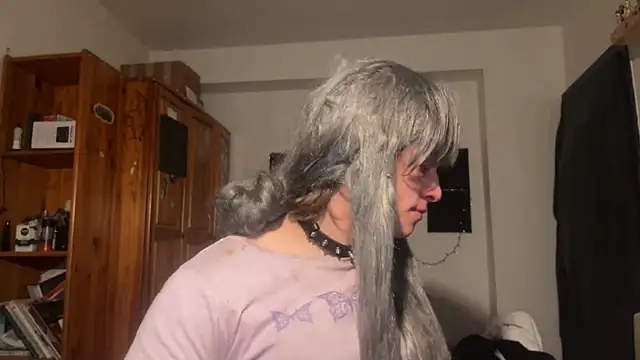 emilydee666 online show from January 11, 2026, 11:43 pm