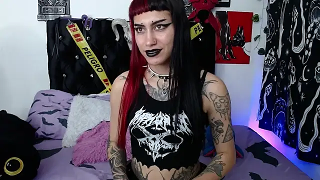 mayaREDdoll online show from March 4, 2026, 3:34 am