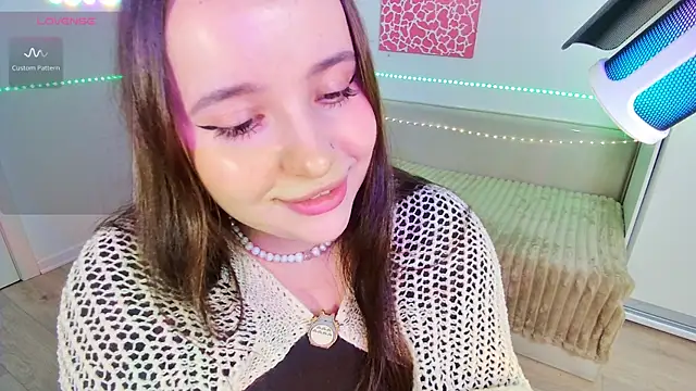 Snapshot of Margott_Joy chatting on November 6, 2025, 6:53 pm Margott Joy online show from November 6, 2025, 6:53 pm