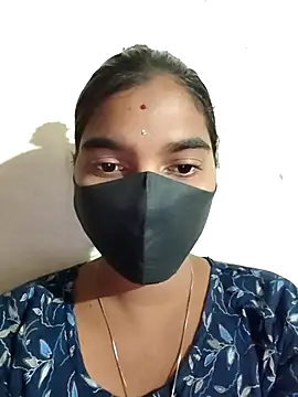 Snapshot of Sridevitelugu chatting on October 29, 2025, 1:35 pm Sridevitelugu online show from October 29, 2025, 1:35 pm