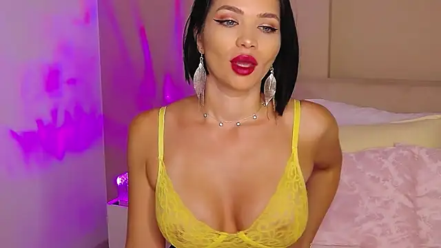 Snapshot of Emily_Sheen chatting on September 22, 2025, 4:14 am Emily Sheen online show from September 22, 2025, 4:14 am