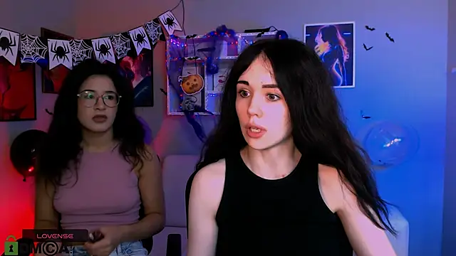 Snapshot of riley_sanders chatting on October 30, 2025, 10:16 am riley sanders online show from October 30, 2025, 10:16 am