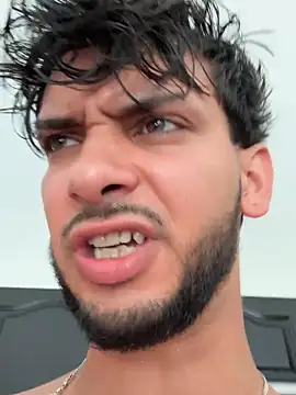 Snapshot of Gipsyboysteve chatting on October 4, 2025, 1:09 pm Gipsyboysteve online show from October 4, 2025, 1:09 pm