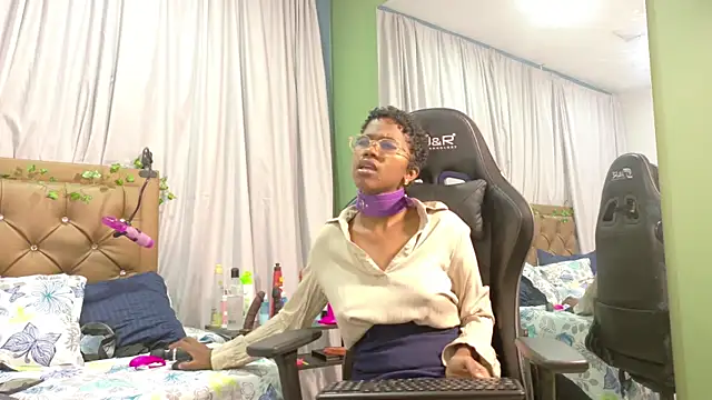 didoelizabeth online show from September 29, 2025, 1:16 pm