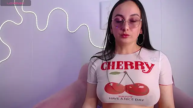 Snapshot of selene_swee chatting on July 9, 2026, 6:56 pm selene swee online show from July 9, 2026, 6:56 pm
