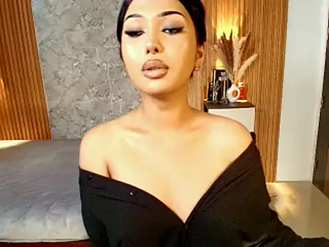 Snapshot of MiaFuckingWill chatting on September 28, 2025, 10:20 am MiaFuckingWill online show from September 28, 2025, 10:20 am