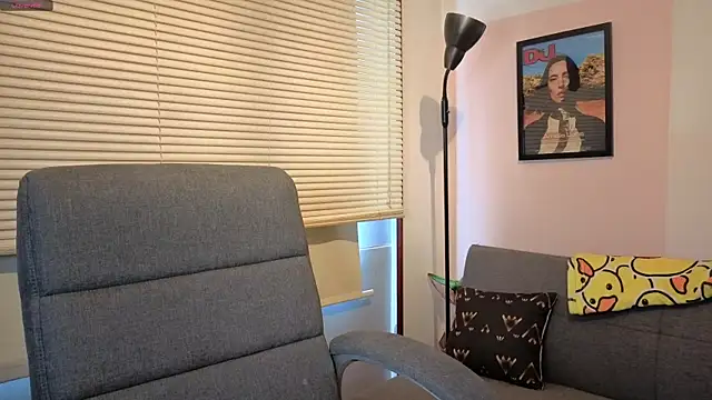 SujannaVarma  online show from November 29, 2025, 8:34 pm