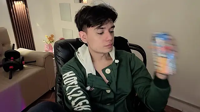 davoxer online show from April 11, 2026, 3:44 am