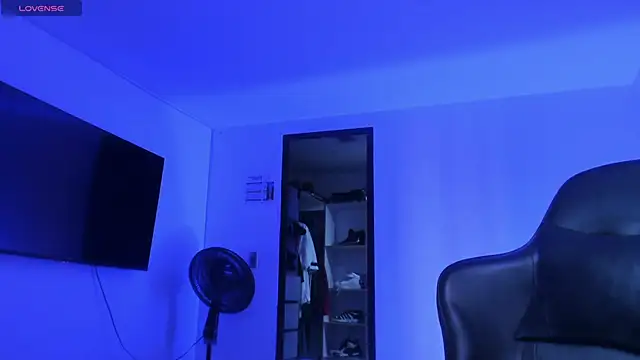 Snapshot of RJBarto chatting on January 17, 2026, 1:49 pm RJBarto online show from January 17, 2026, 1:49 pm