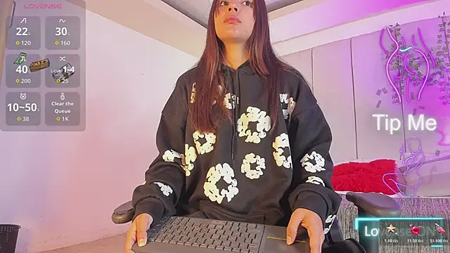 Snapshot of mia_rousse25 chatting on February 13, 2026, 4:36 pm mia rousse25 online show from February 13, 2026, 4:36 pm